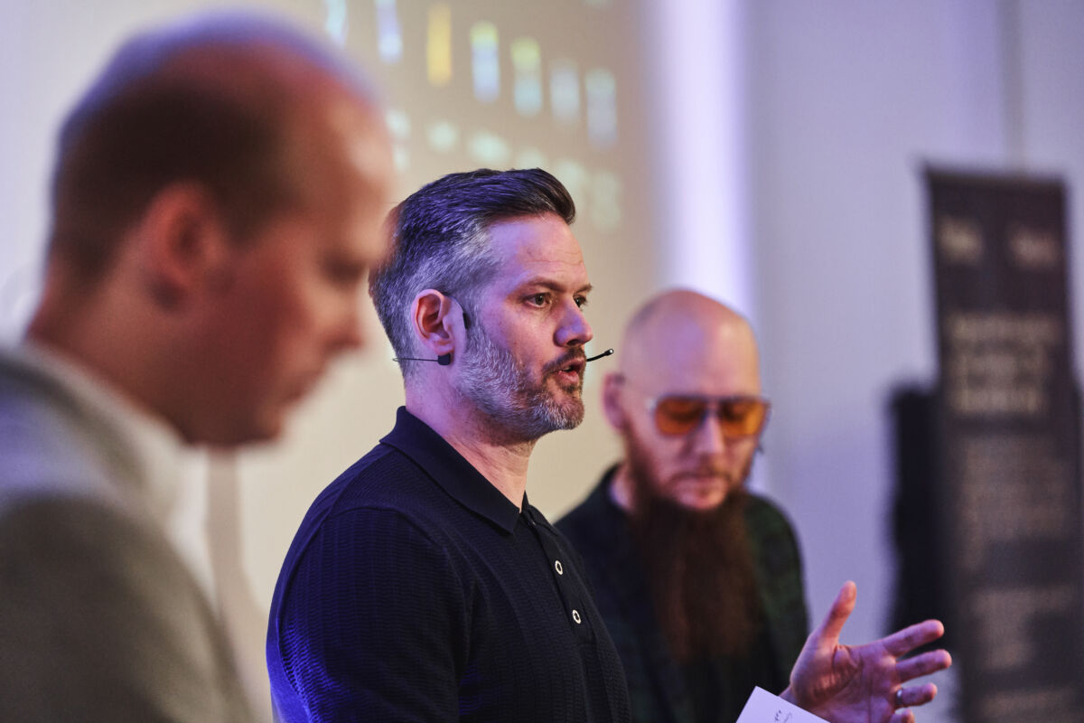 Andy Crossley speaking at Big Data London 2024.